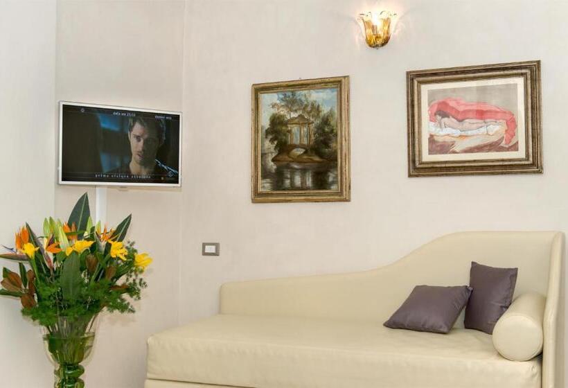 اتاق لوکس با وان آب گرم, Relais Dei Mercanti B&b And Suites