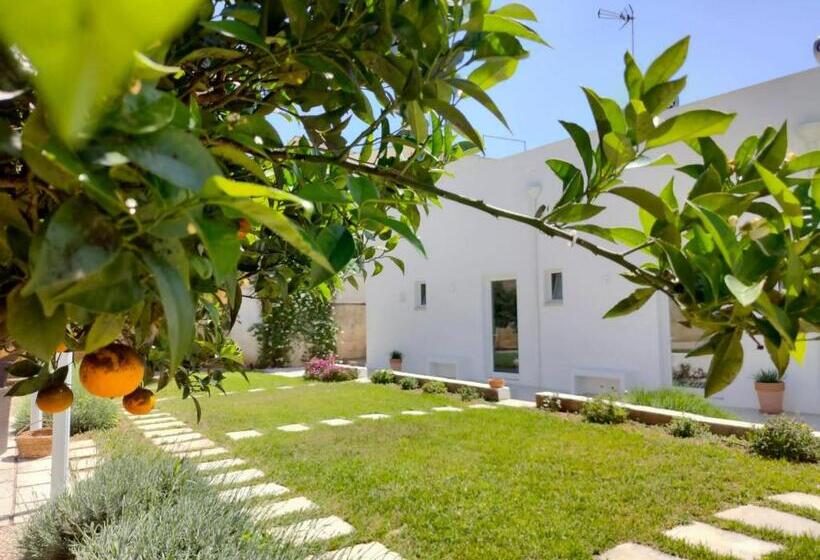 Номер Стандарт Вид на Сад, Corte Mercurio B&b