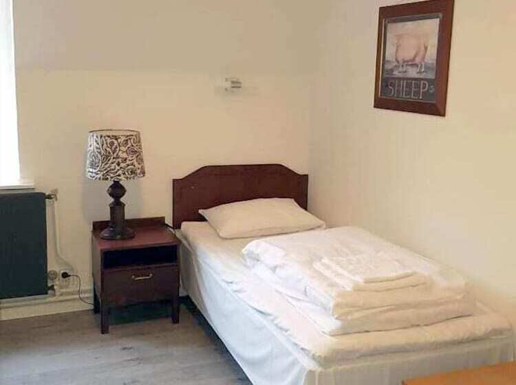 Standard Egyágyas Szoba, Grand Hotel Hønefoss