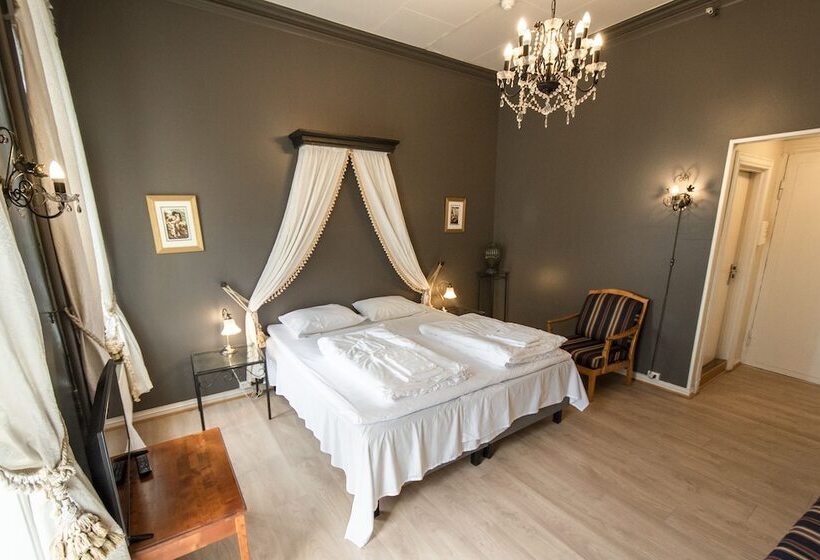 Standard Szoba, Grand Hotel Hønefoss