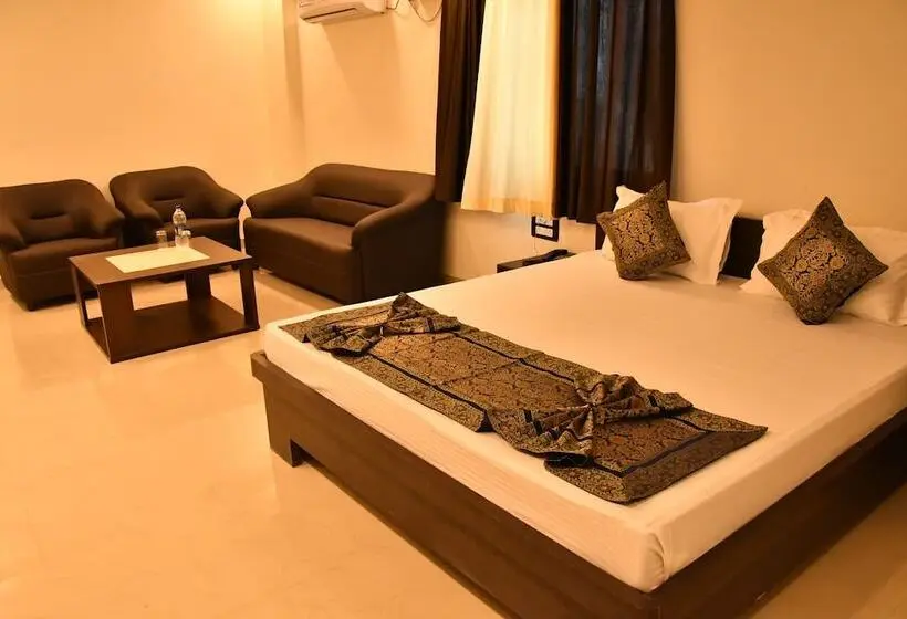 Suite Deluxe, Galaxy 16
