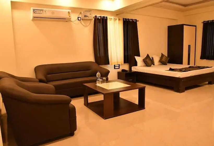 Suite Deluxe, Galaxy 16