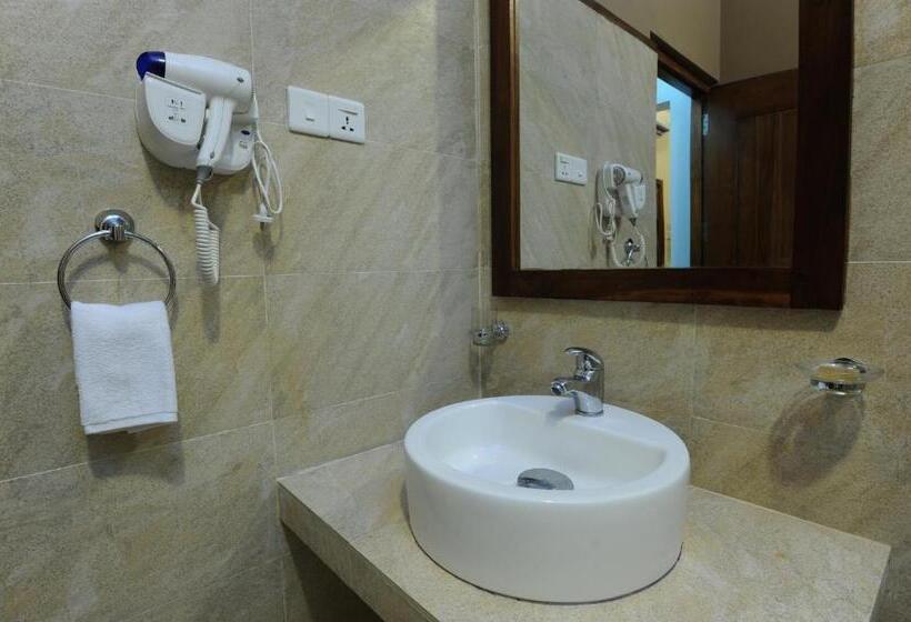 חדר דלוקס נוף לים, Melheim Beach Kalpitiya