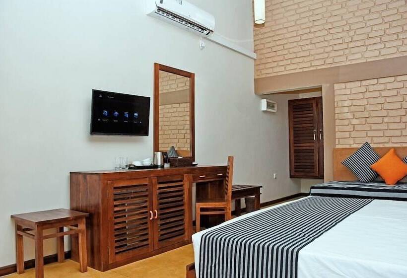 חדר דלוקס נוף לים, Melheim Beach Kalpitiya