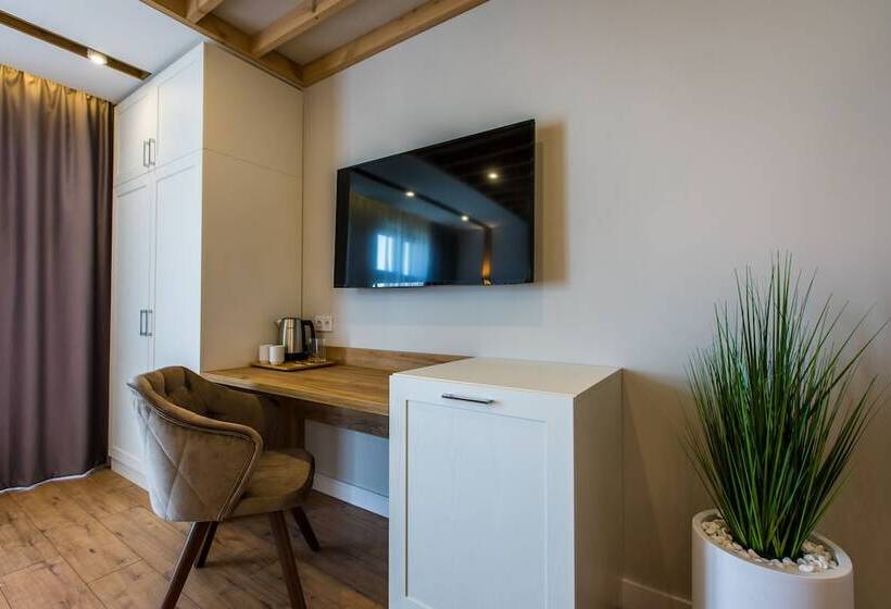 디럭스 룸, Hillhouse Plovdiv