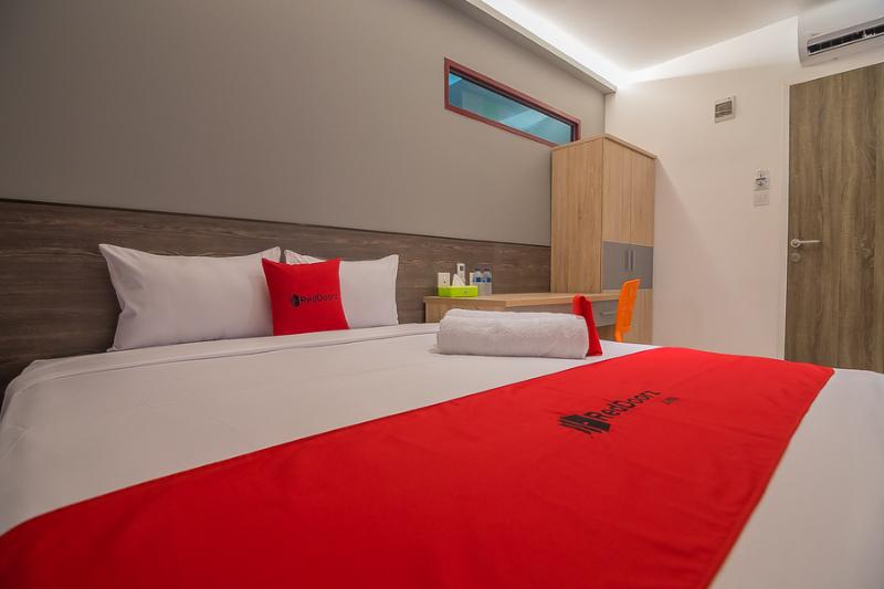Номер Стандарт, Reddoorz Near Taman Rejomulyo