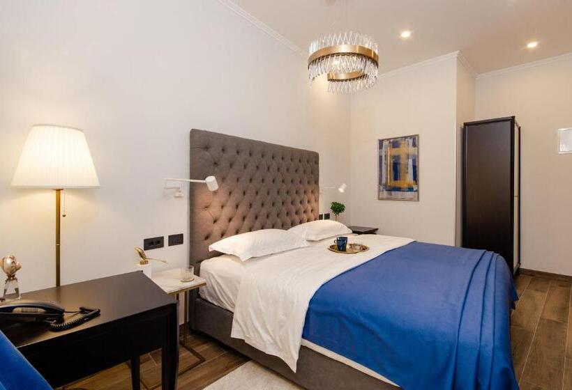 キングサイズベッドのスーペリアルーム, Villa Brandestini