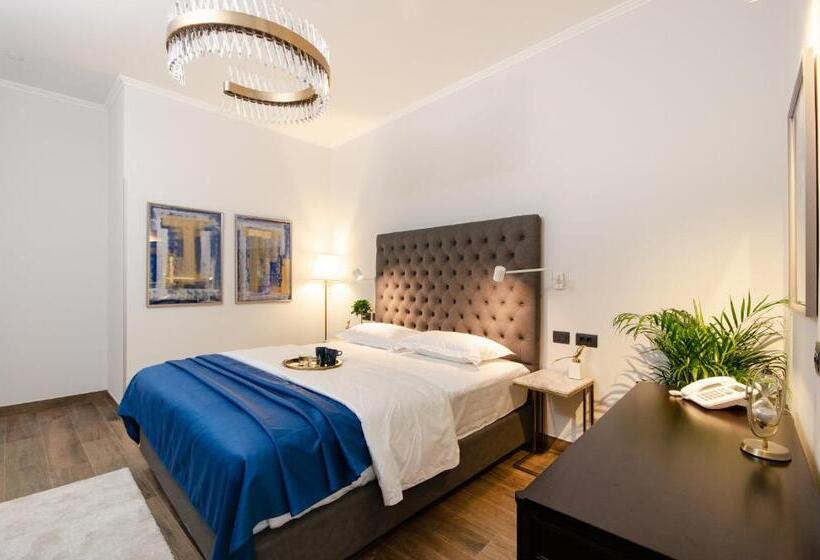 キングサイズベッドのスーペリアルーム, Villa Brandestini