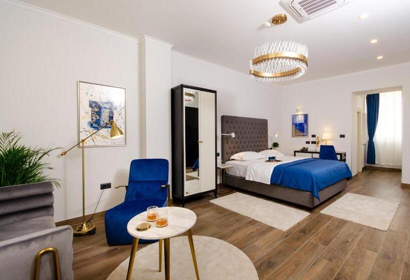 キングサイズベッドのデラックスルーム, Villa Brandestini