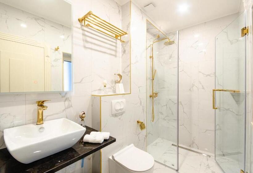 キングサイズベッドのデラックスルーム, Villa Brandestini