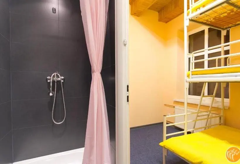 スタンダードルーム, 3 Bros' Hostel Cieszyn
