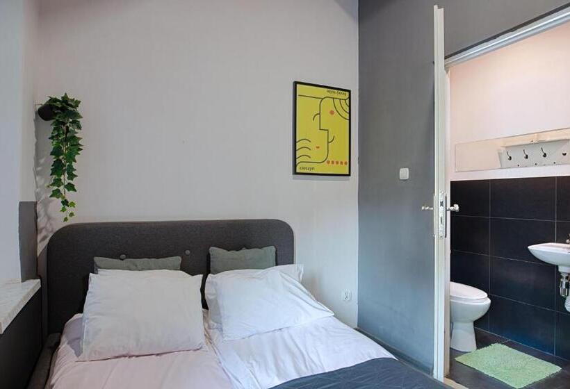 スタンダードルーム, 3 Bros' Hostel Cieszyn