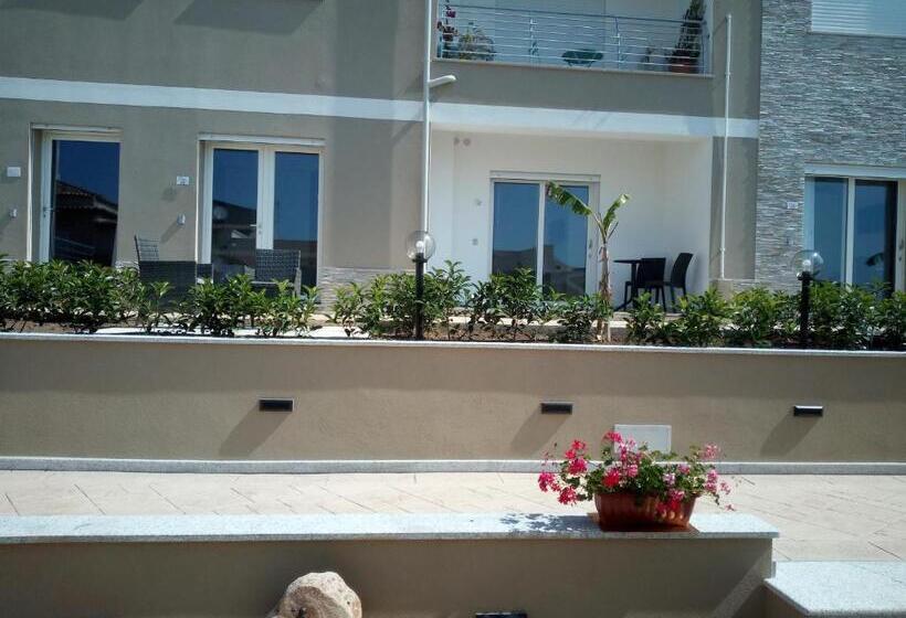 ガーデンビュースタンダードルーム, Residenza Kalios