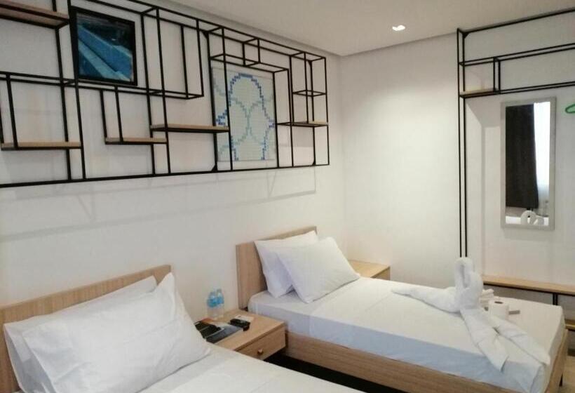 اتاق استاندارد, Rupert A Baler