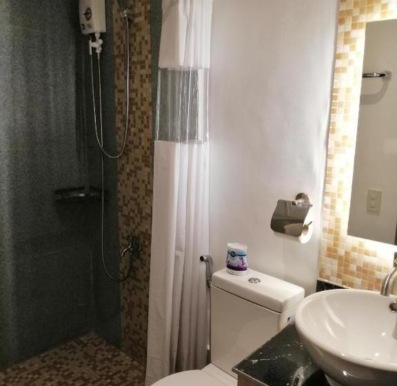 اتاق استاندارد, Rupert A Baler