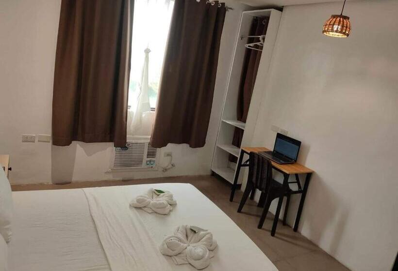 اتاق اکونومی, Rupert A Baler