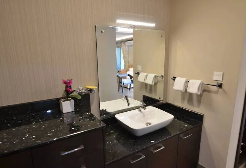 ２ベッドルームのエクゼクティブアパートメント, Casa In Luxury Suites