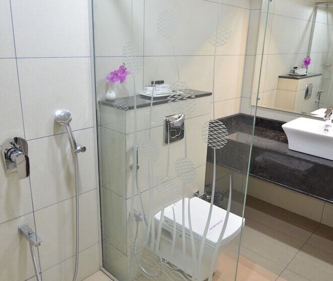 Люкс Адаптированный для Инвалидов, Casa In Luxury Suites