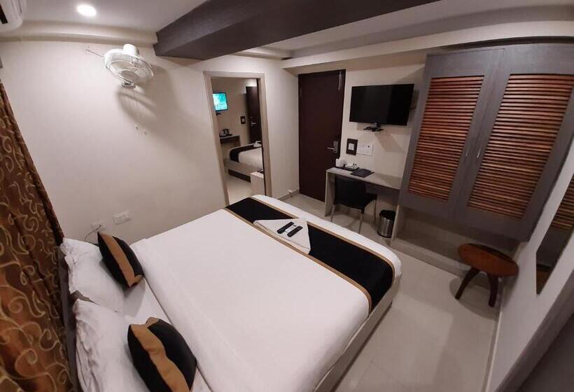 Camera Familiare Deluxe, Liza Regency