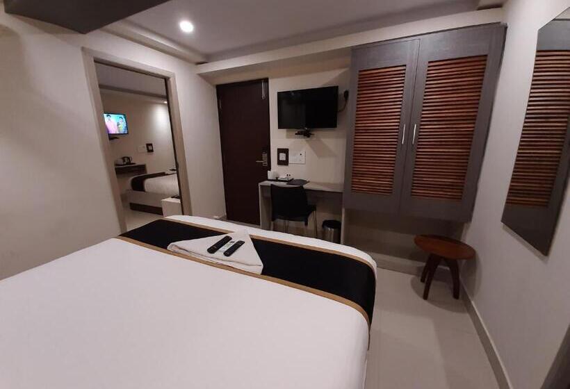 Camera Familiare Deluxe, Liza Regency