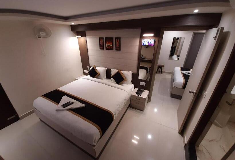 Camera Familiare Deluxe, Liza Regency