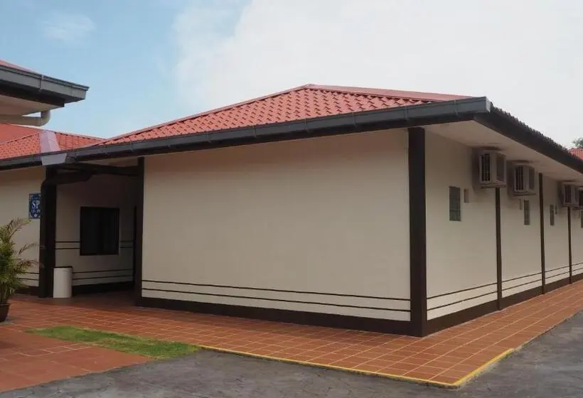キングサイズベッドのスタンダードルーム, Lotus Seaview Beach Resort