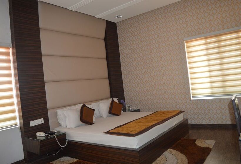 デラックスルーム, Riya Palace By Amazone Holidays