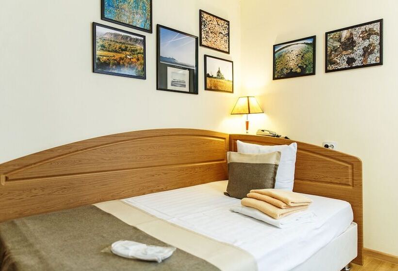 اتاق استاندارد یک نفره, Siberia