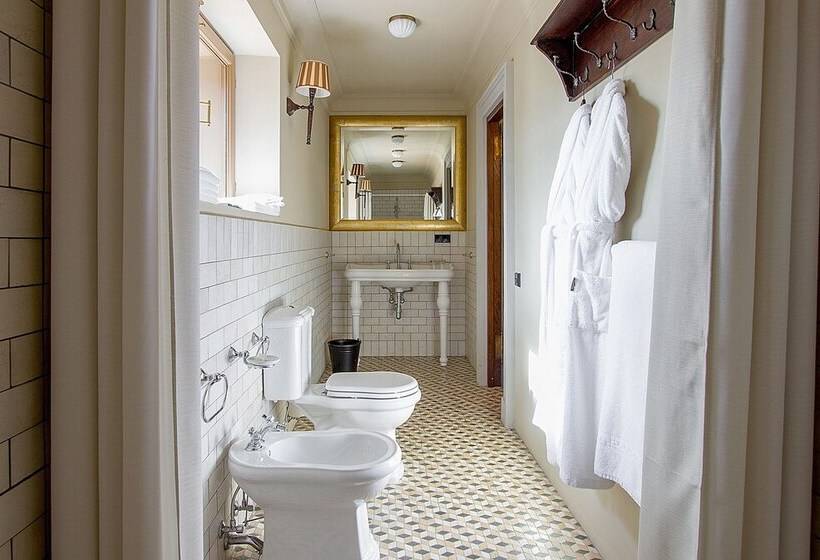 スーペリアールーム, Zamok Bip