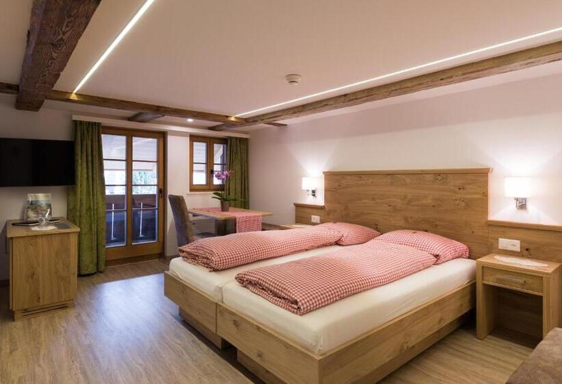 Standard Room, Restaurant Hirschen