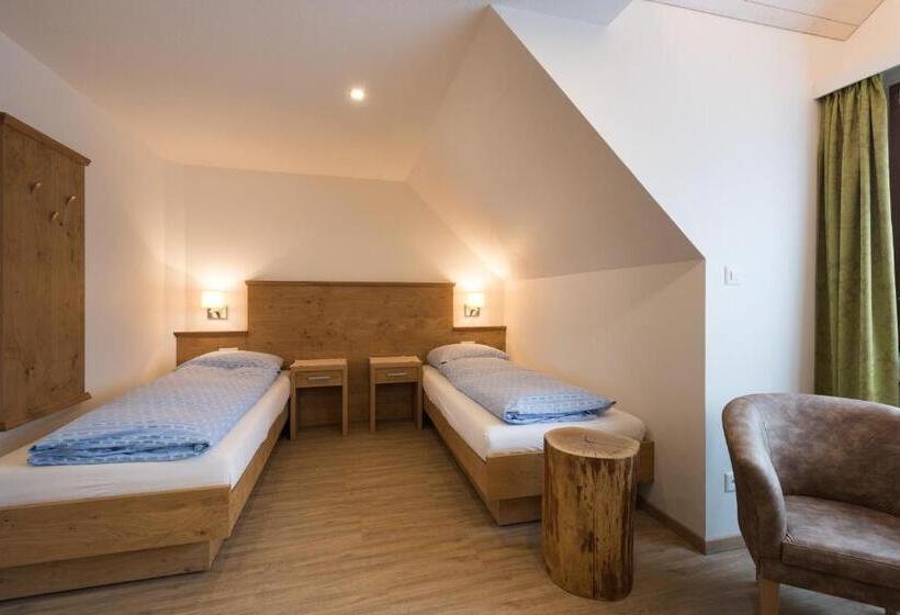 Standard Room, Restaurant Hirschen