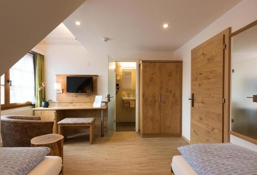 Standard Room, Restaurant Hirschen