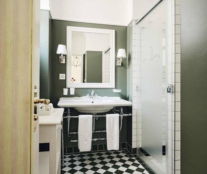 اتاق استاندارد, Europe