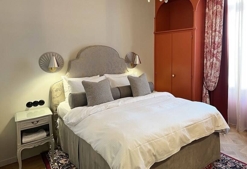 اتاق استاندارد, Europe