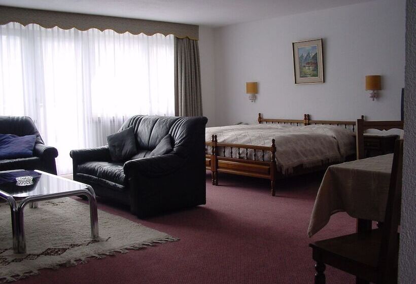 סוויטה משפחתית 2 חדרי שינה, Regina Terme