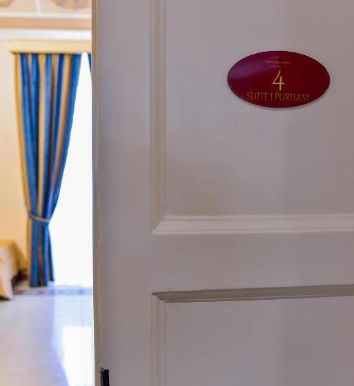 اتاق لوکس سه تخته, Palazzo Degli Affreschi