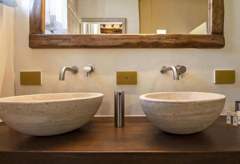 スーペリアールーム, Capanna Suites