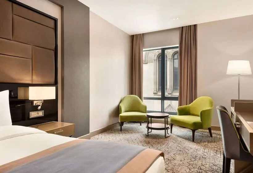ファミリールーム, Wyndham Grand Tbilisi