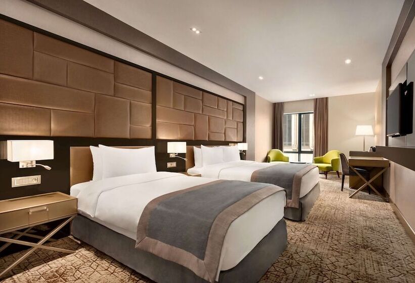 ファミリールーム, Wyndham Grand Tbilisi