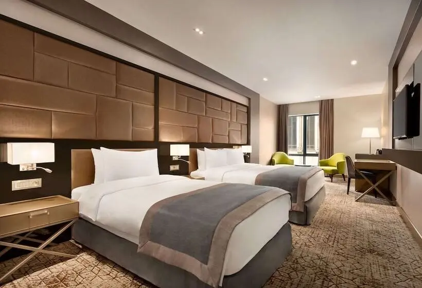 ファミリールーム, Wyndham Grand Tbilisi