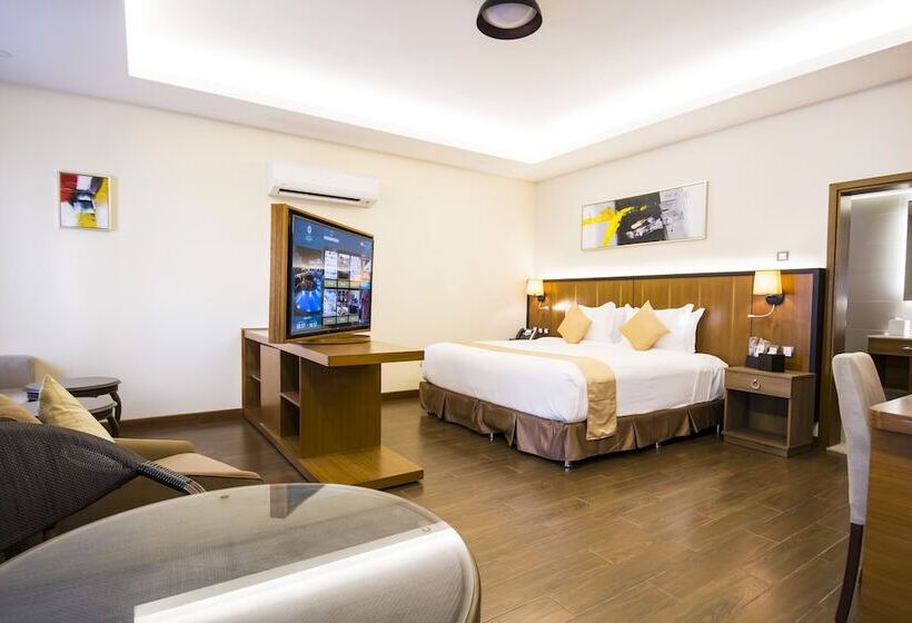 اتاق لوکس, Belad Bont Resort