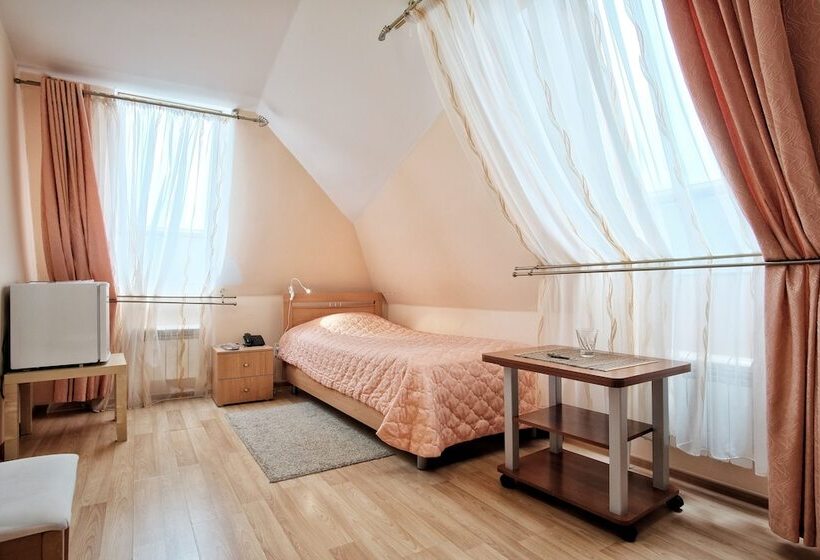 غرفة قياسية فردية, Donjon