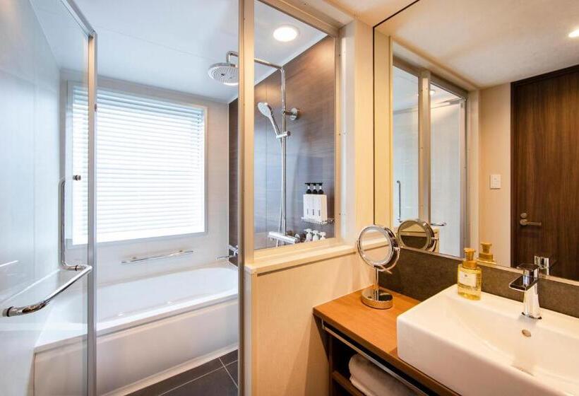 غرفة ملكية, Karaksa Hotel Grande Shin Osaka Tower