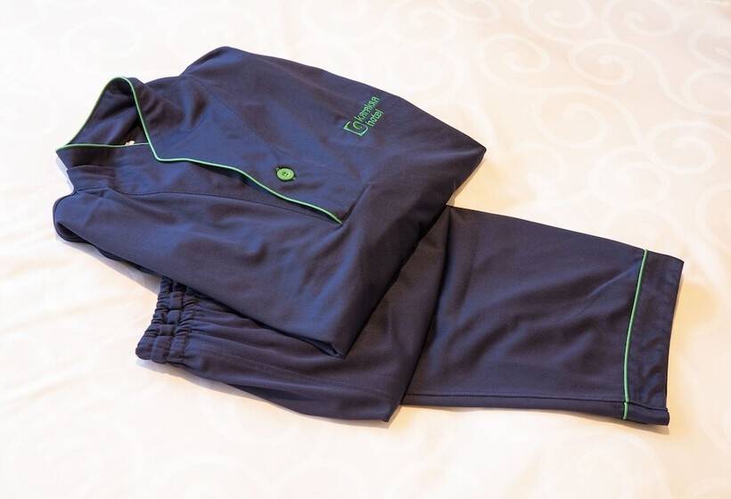 غرفة سوبيريور, Karaksa Hotel Grande Shin Osaka Tower