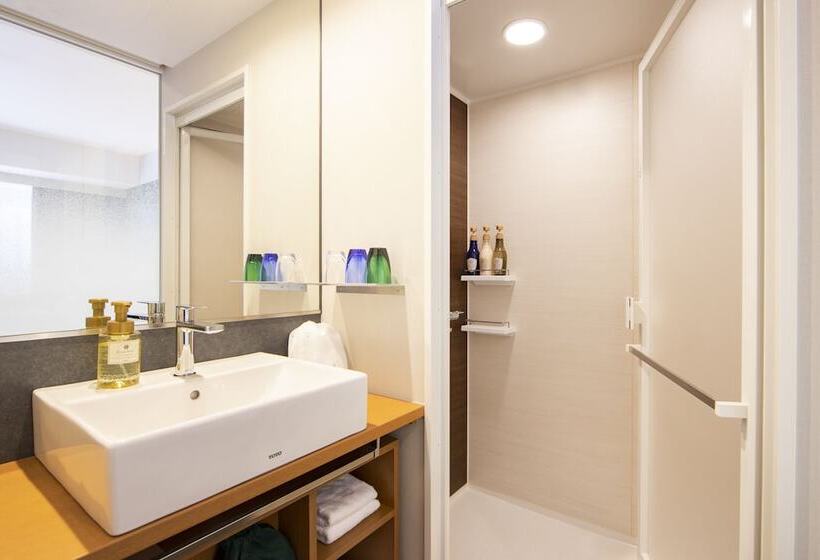 غرفة قياسية سرير كينج, Karaksa Hotel Grande Shin Osaka Tower