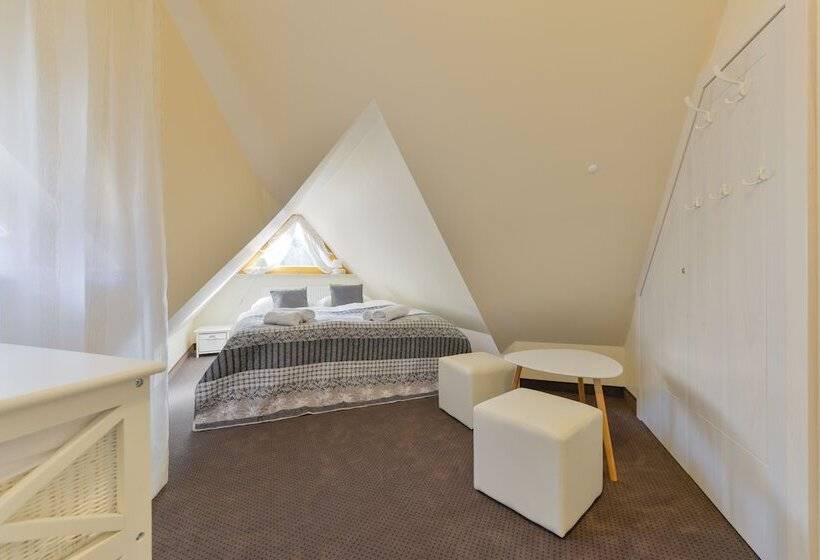 Классический Номер, Krupówka Mountain Resort Szczyrk   Widokowy Hotel Z Basenami & Wellness
