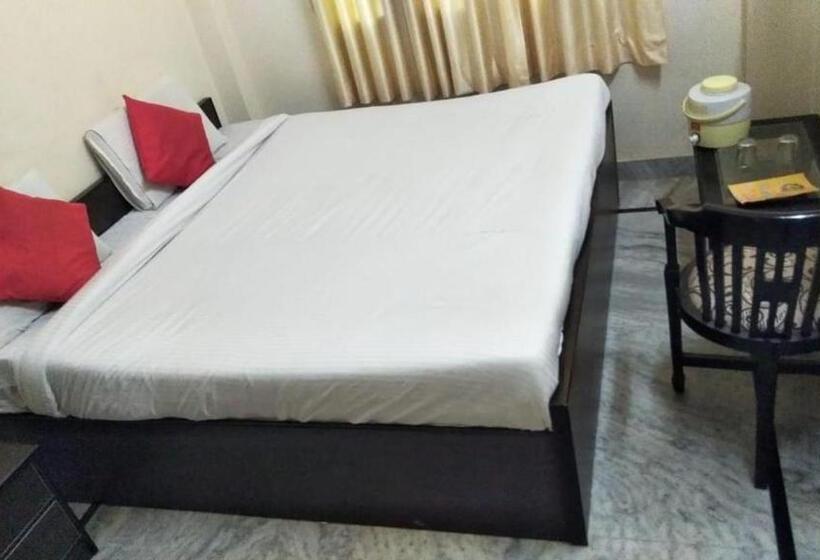 デラックスルーム, Tiger Regency Resort