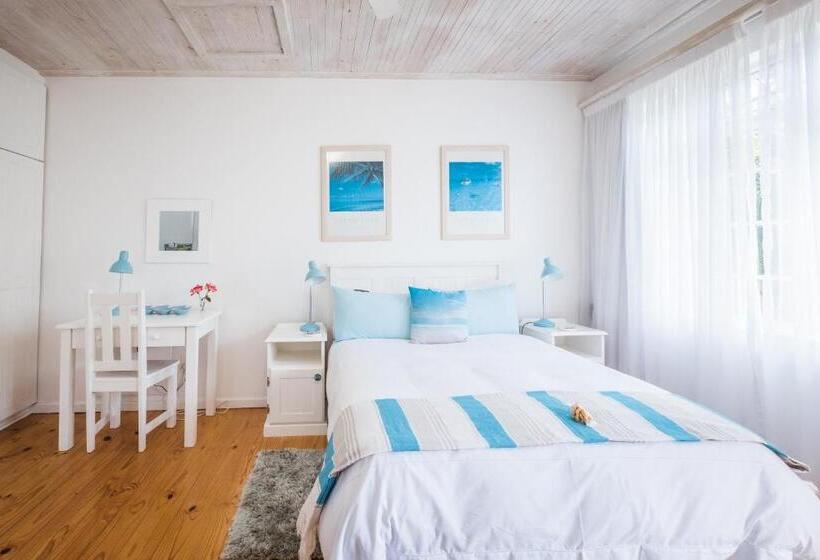 חדר משפחתי, On The Bay