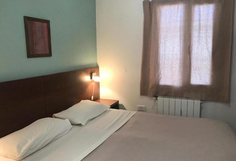 基本间, Folk Suites