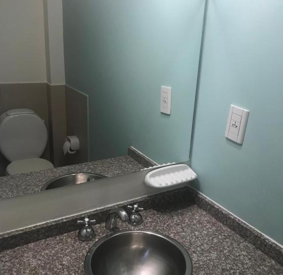 标准间, Folk Suites